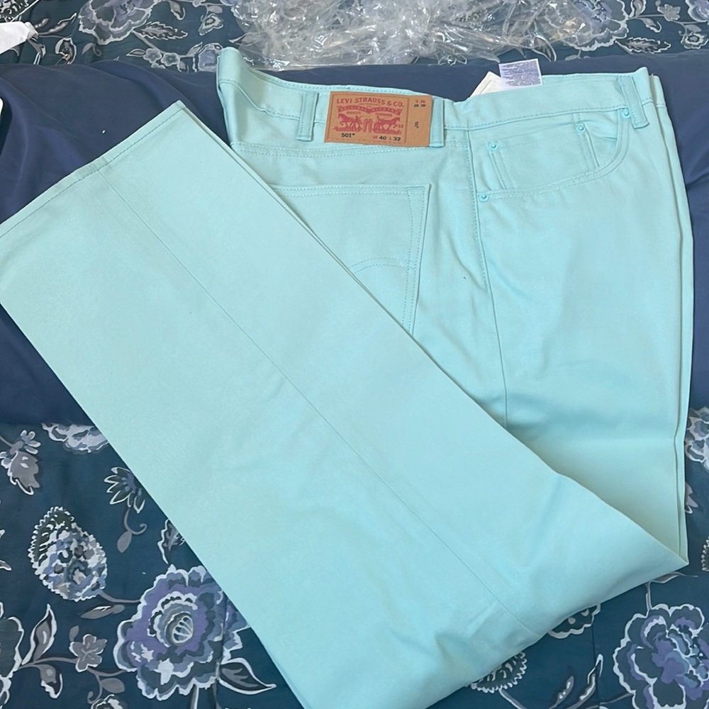 Here’s a pair of Levi’s 501 jeans . Not sure of the name of the color.